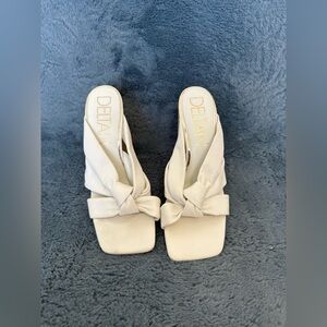 Women’s Deltan White Square Toe Slip On Heeled Sandal Size 9 Casual Summer